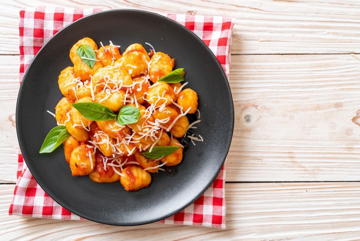 Potato-Gnocchi-Sauces-Cooking